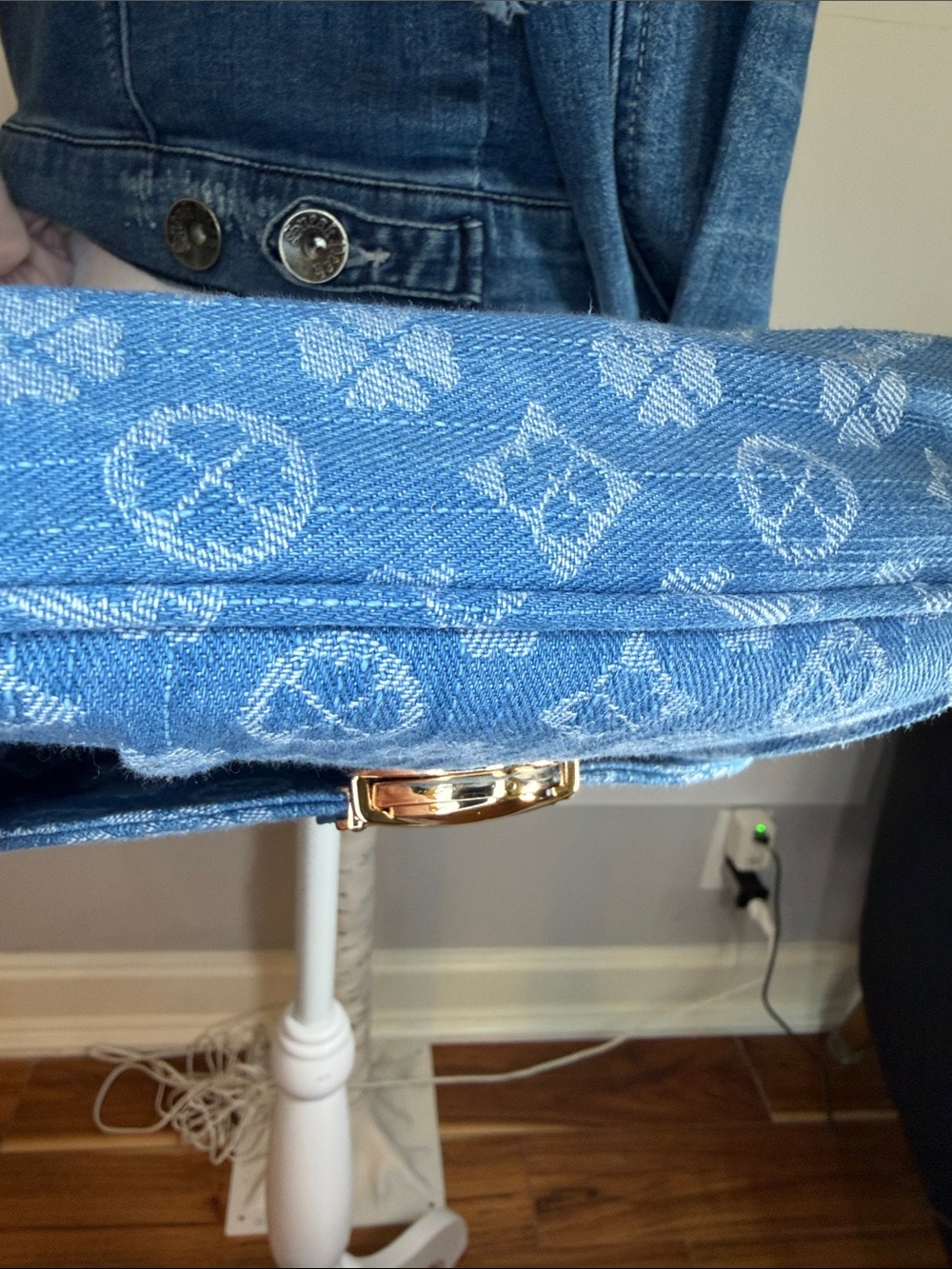 Denim NWOT 3 AM monogram Crossbody bag with large front pocket. 10 X 7 x2 - Picture 7 of 12